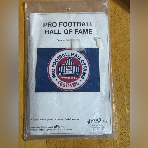 Counted Cross Stitch - Pro Football Hall Of Fame. - Picture 1 of 2